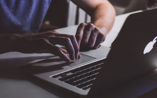 “这一次鸡蛋没有碎”，石宇奇终夺单打世界冠军